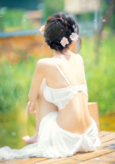 唯美清纯自拍一区_4K神马影院在线