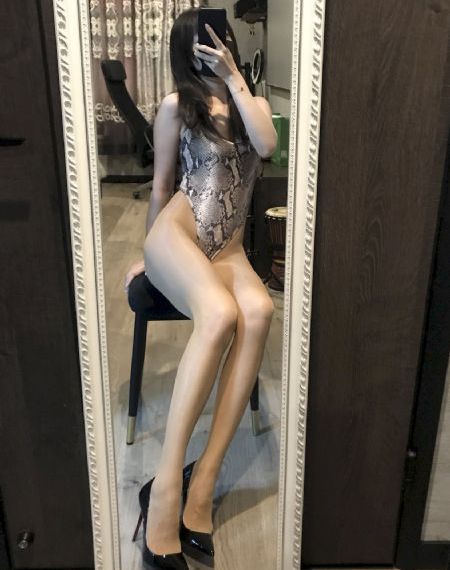 成人香香视频金梅瓶_1080最新电影在线观看