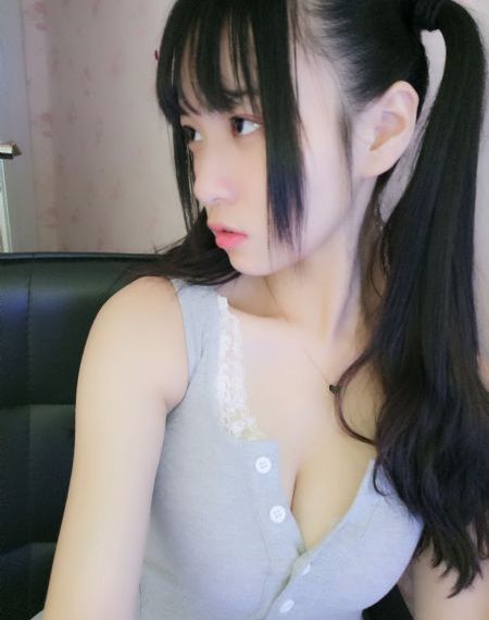 亚洲一区和二区_免费正片国语