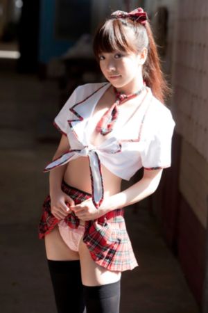欧美恋足的av番号_中英字幕1080