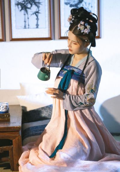 亚洲精品一区二区三区麻豆_蓝光迅雷电影在线