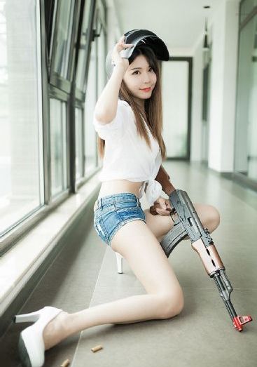 两个人免费观看www在线_国产剧电影完整版