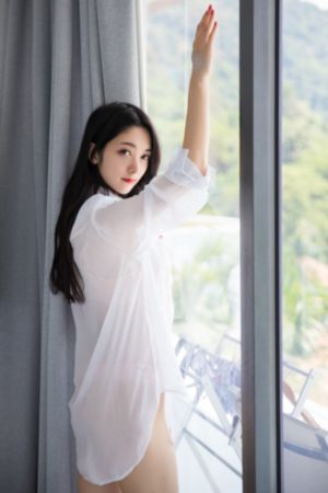 美女热舞露胸_BD天堂在线
