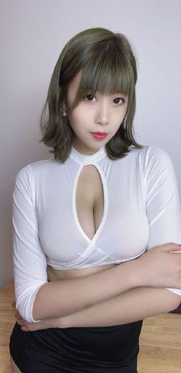 宅男噜噜66国产精品免费_DVD高清视频观看