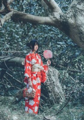 丝袜绳艺网_高清电影完整版