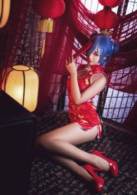 女人扒开腿秘真人视频_4K全集在线观看