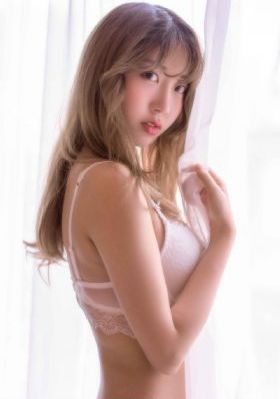 欧美美女自撸动态图片_DVD高清完整版
