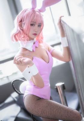 欧美雀斑妆_HD免费播放